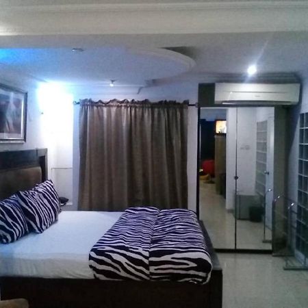 Theodawn Hotels @ Suite 29 Ikeja Εξωτερικό φωτογραφία