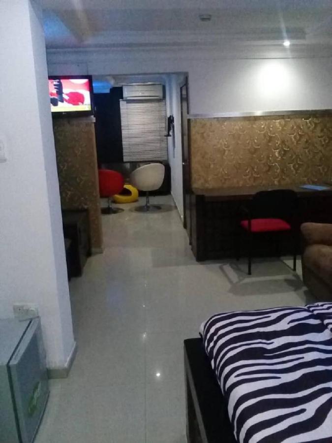 Theodawn Hotels @ Suite 29 Ikeja Εξωτερικό φωτογραφία