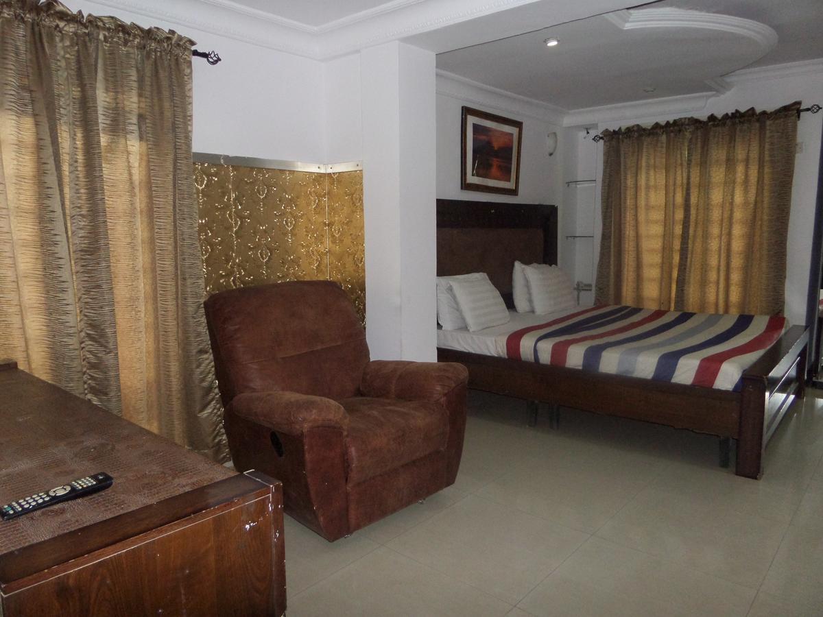 Theodawn Hotels @ Suite 29 Ikeja Εξωτερικό φωτογραφία