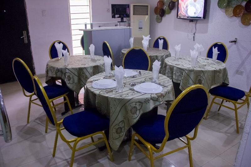 Theodawn Hotels @ Suite 29 Ikeja Εξωτερικό φωτογραφία