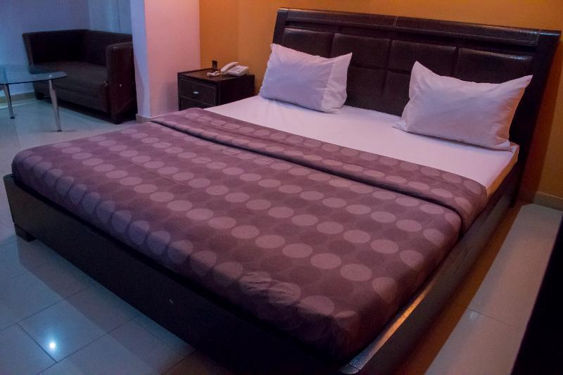Theodawn Hotels @ Suite 29 Ikeja Εξωτερικό φωτογραφία
