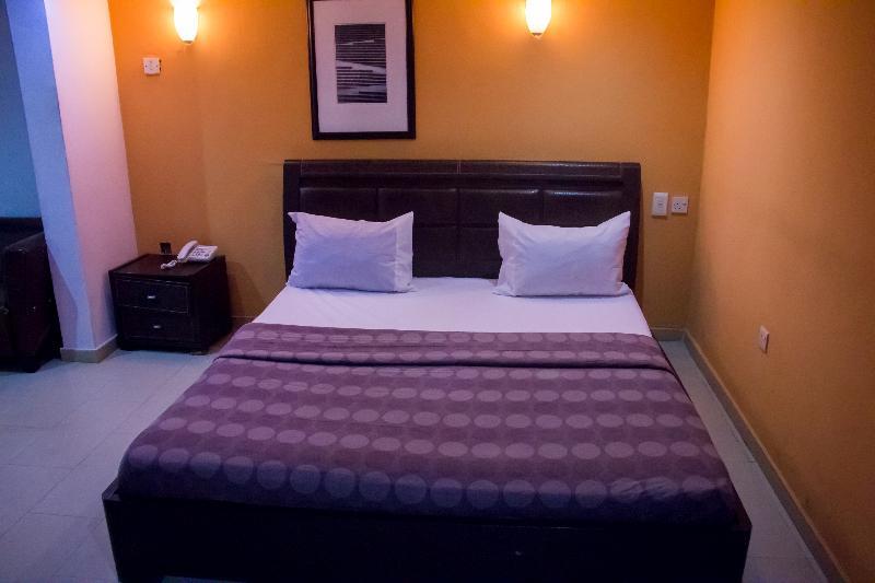 Theodawn Hotels @ Suite 29 Ikeja Εξωτερικό φωτογραφία