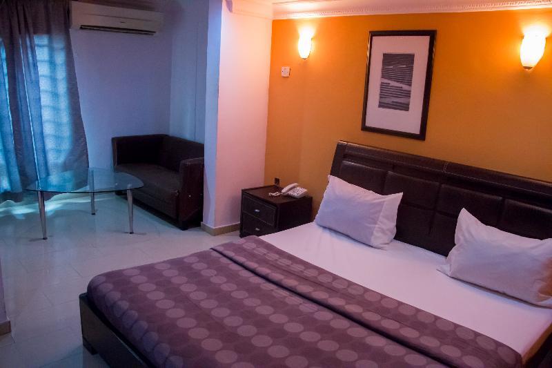 Theodawn Hotels @ Suite 29 Ikeja Εξωτερικό φωτογραφία