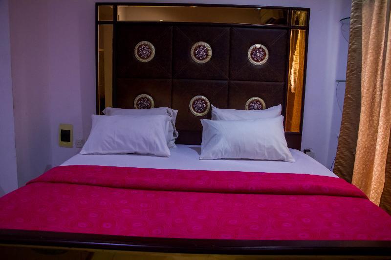 Theodawn Hotels @ Suite 29 Ikeja Εξωτερικό φωτογραφία